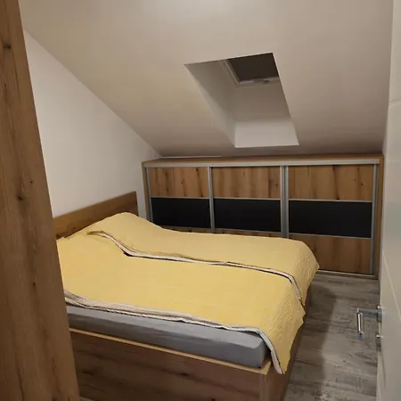 Stan Na Dan Zaga Bulevar Mira 26 Appartement